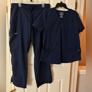Cherokee Womens Scrub Set 3 Pocket Top and 5 Pocket Pants in Navy Size Large